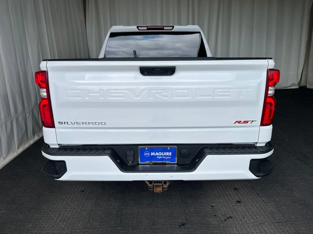 Used 2023 White Chevrolet RST image 26