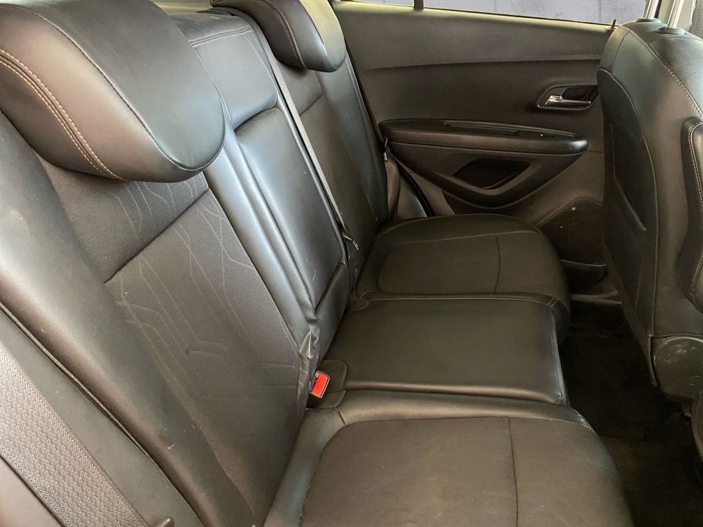 Used 2021 Red Chevrolet LT image 16