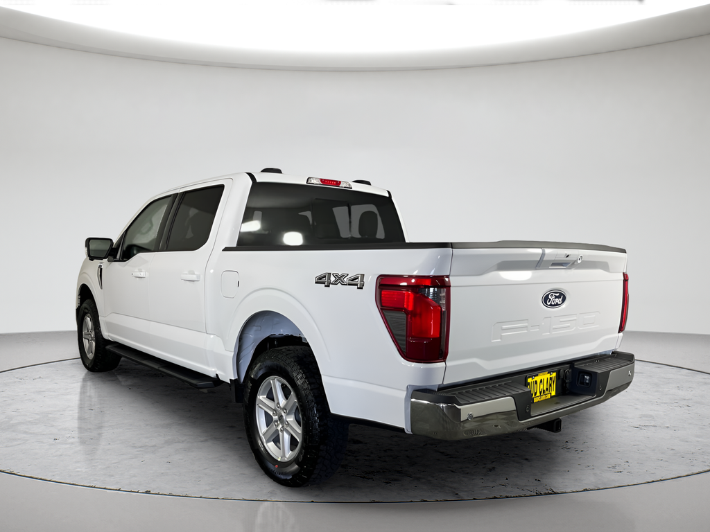 New 2026 Oxford White Ford XLT image 5