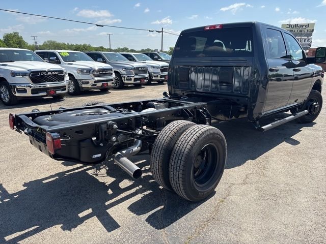 New 2026 Forged Blue Metallic Exterior Paint RAM Tradesman image 5