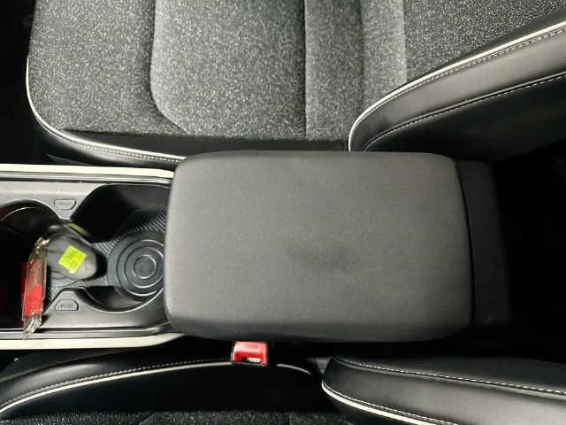 Used 2025 Gray Kia GT-Line image 31