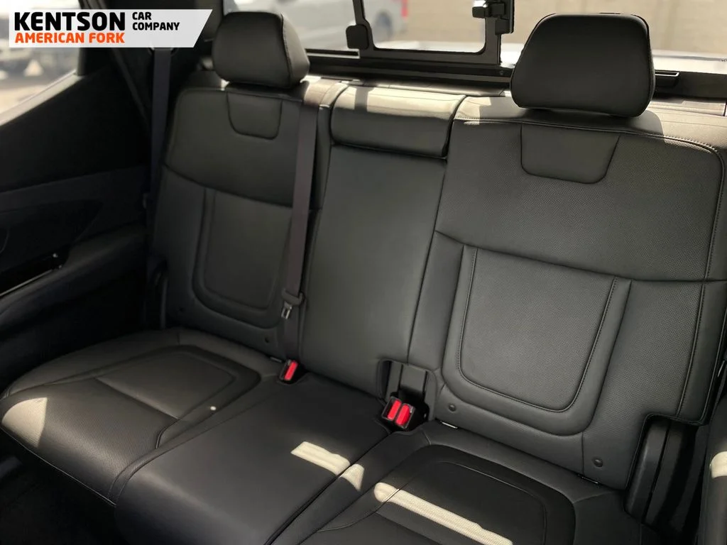 Used 2022 White Hyundai Limited image 45