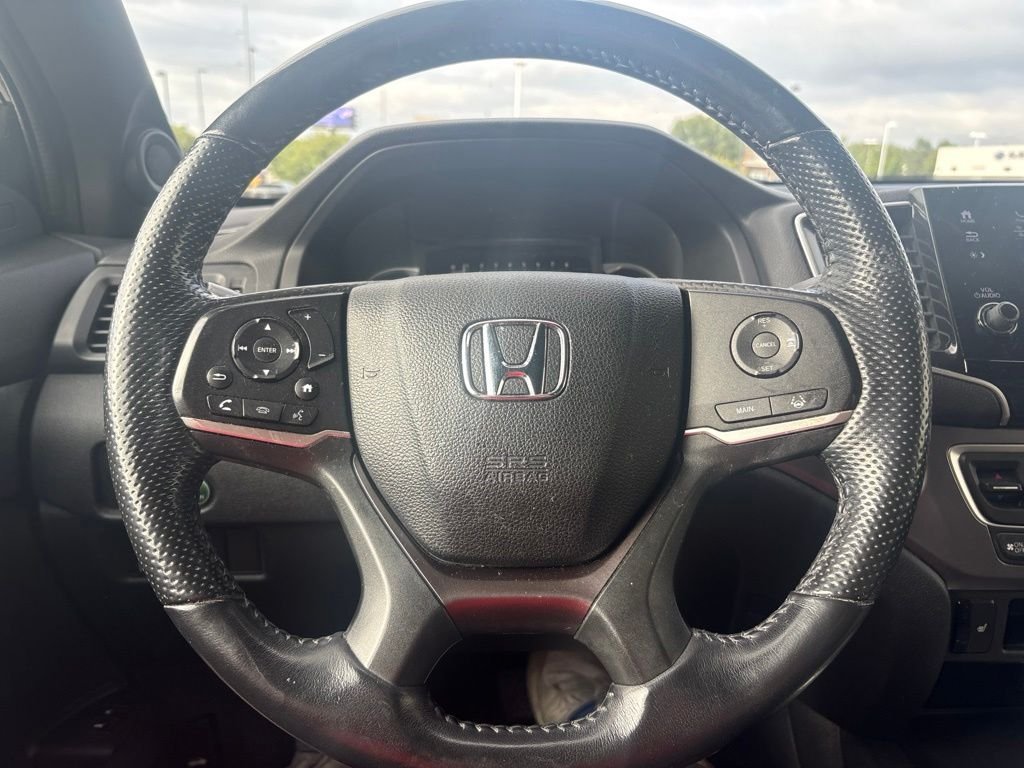 Used 2019 Gray Honda EX-L image 16