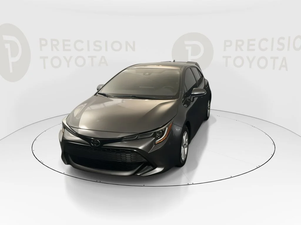 Used 2021 Magnetic Gray Metallic Toyota SE image 7