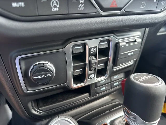 2025 Jeep Gladiator High Tide - Photo 25