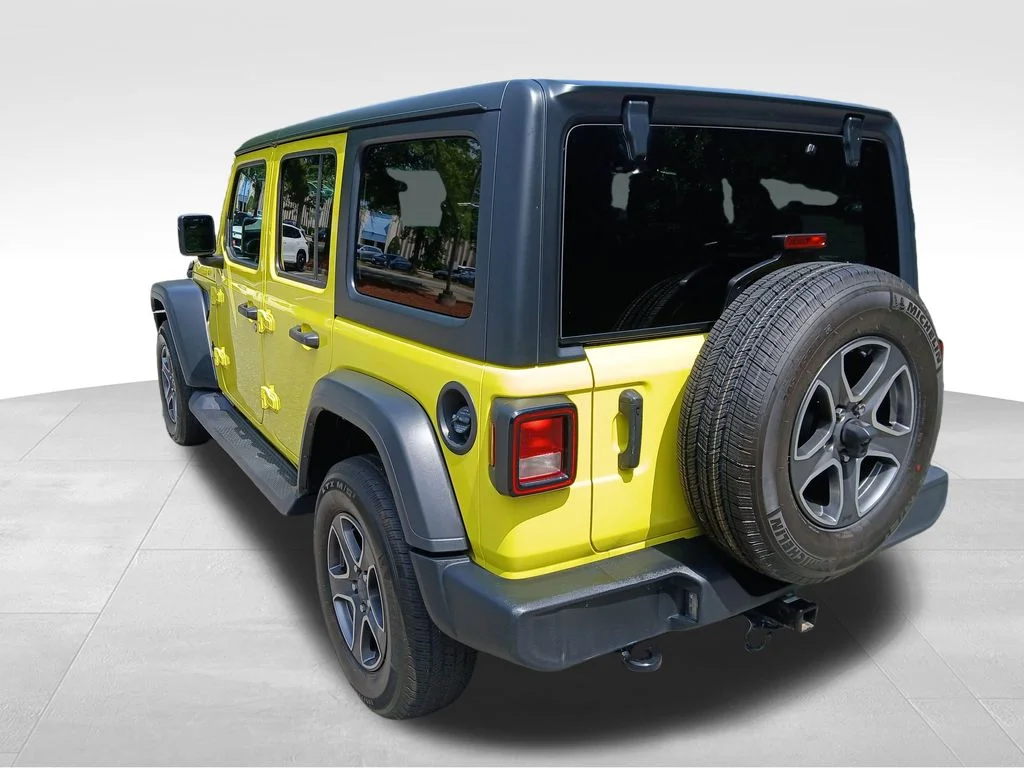 Used 2023 Yellow Jeep Sport S image 5