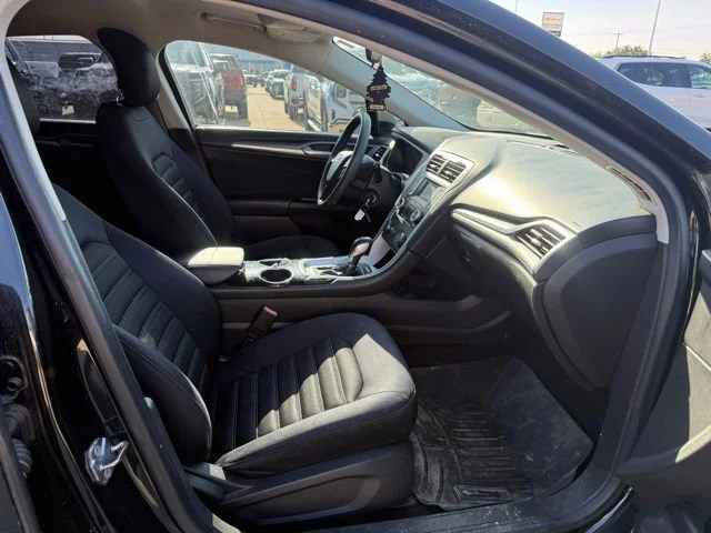 2013 Ford Fusion SE - Photo 23