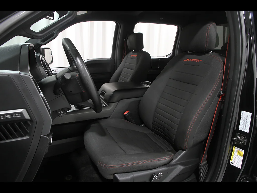 Used 2018 Shadow Black Ford XLT image 6