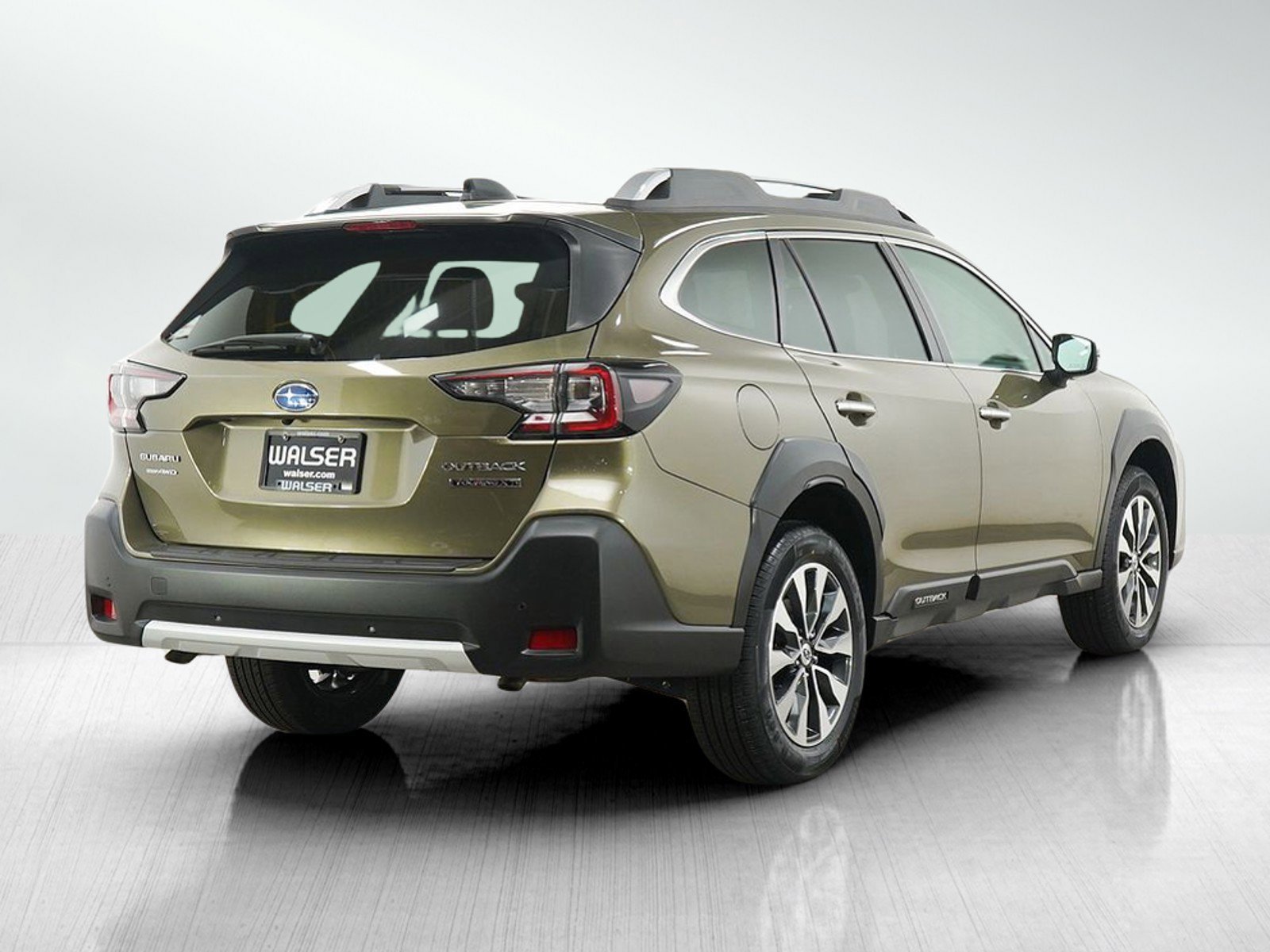 Used 2023 Autumn Green Metallic Subaru Touring Xt image 5