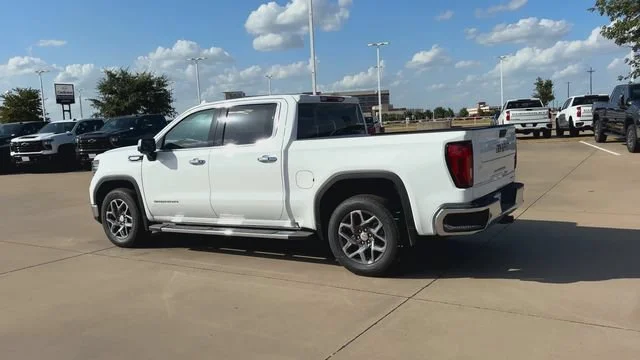 2026 GMC Sierra 1500 SLT - Photo 6