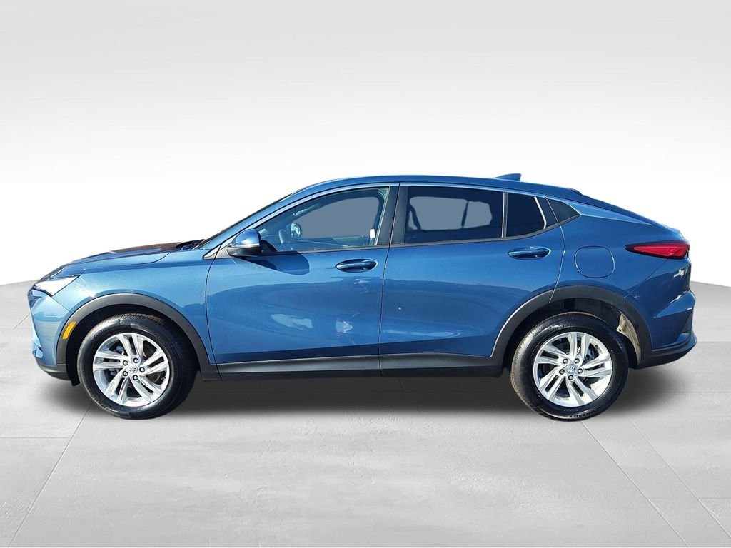Used 2024 Blue Buick Preferred image 2