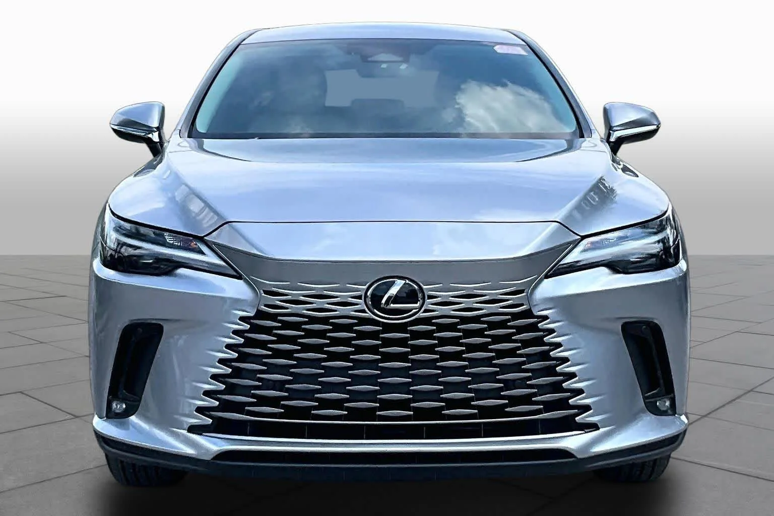 Used 2024 Iridium Lexus  image 4