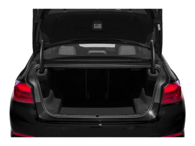 Used 2019 Black Sapphire Metallic BMW 540i image 12