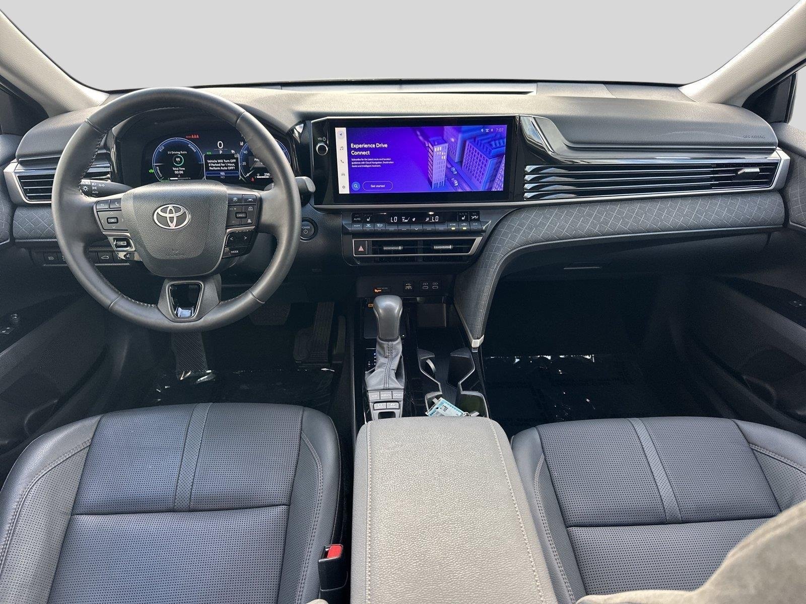 Used 2025 Heavy Metal Toyota XLE image 20