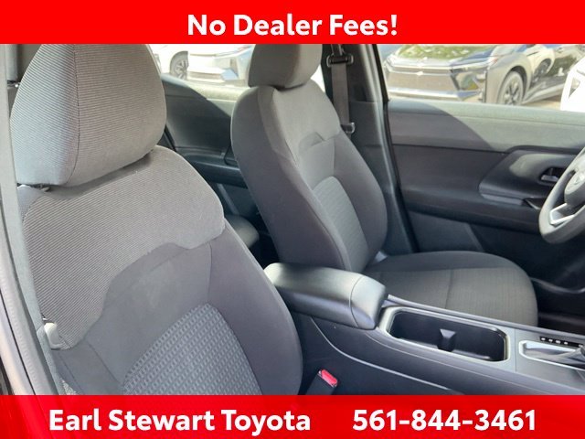 Used 2025 Black Nissan S image 32