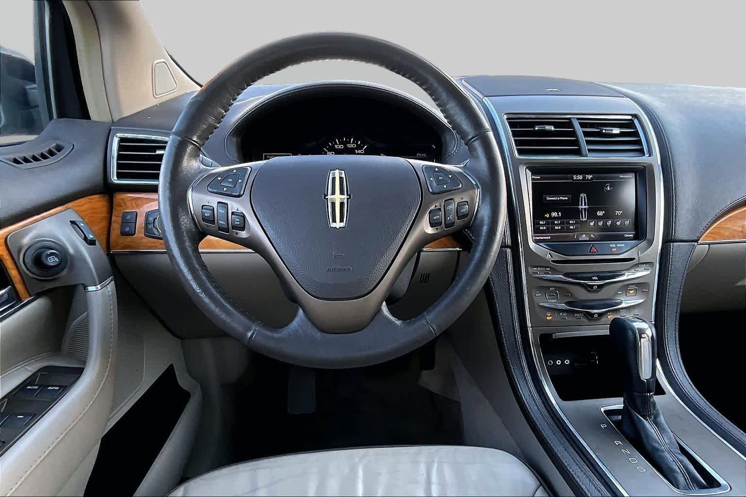 Used 2013 Kodiak Brown Lincoln  image 5