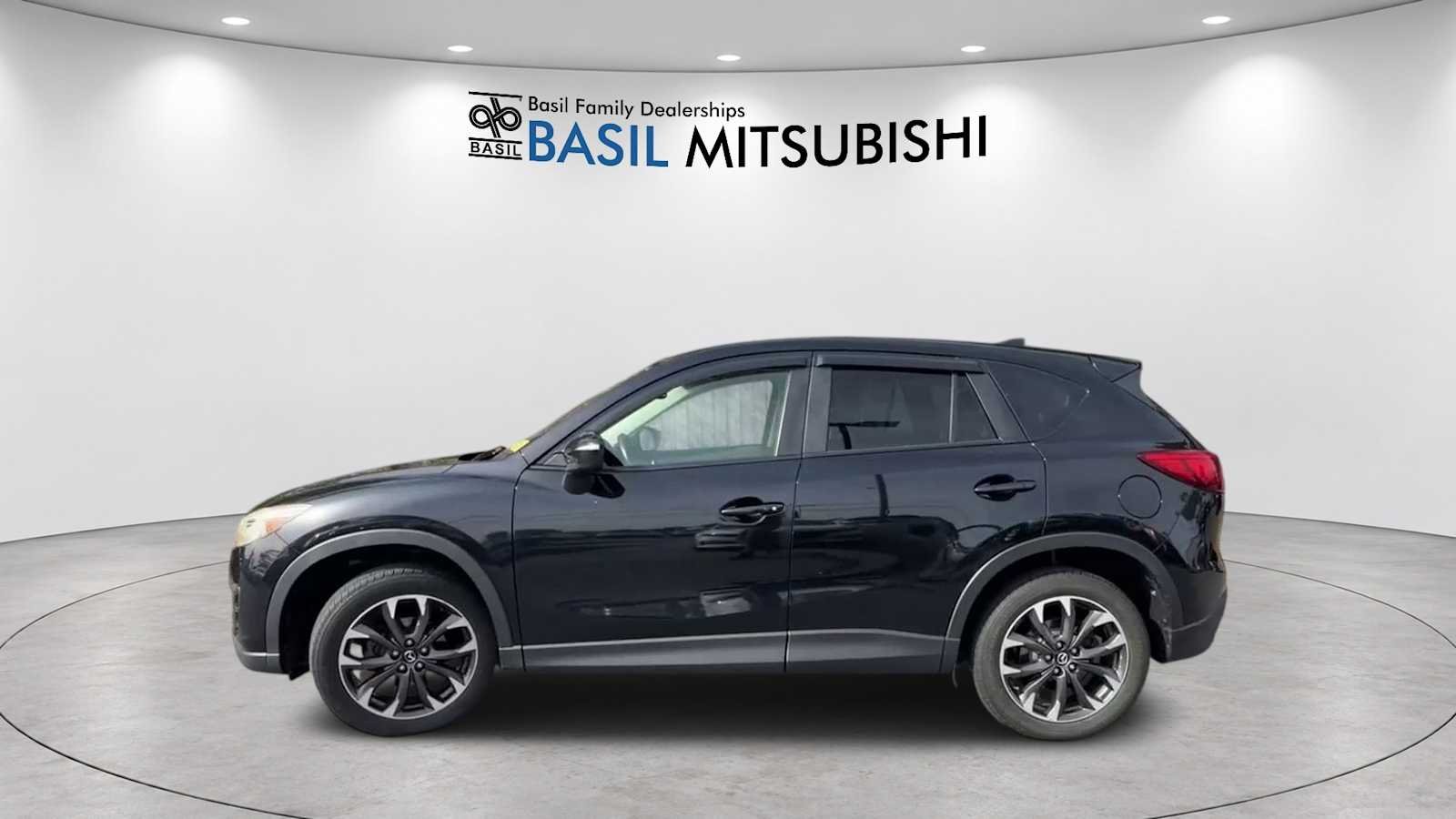 Used 2016 Jet Black Mica Mazda Grand Touring image 4