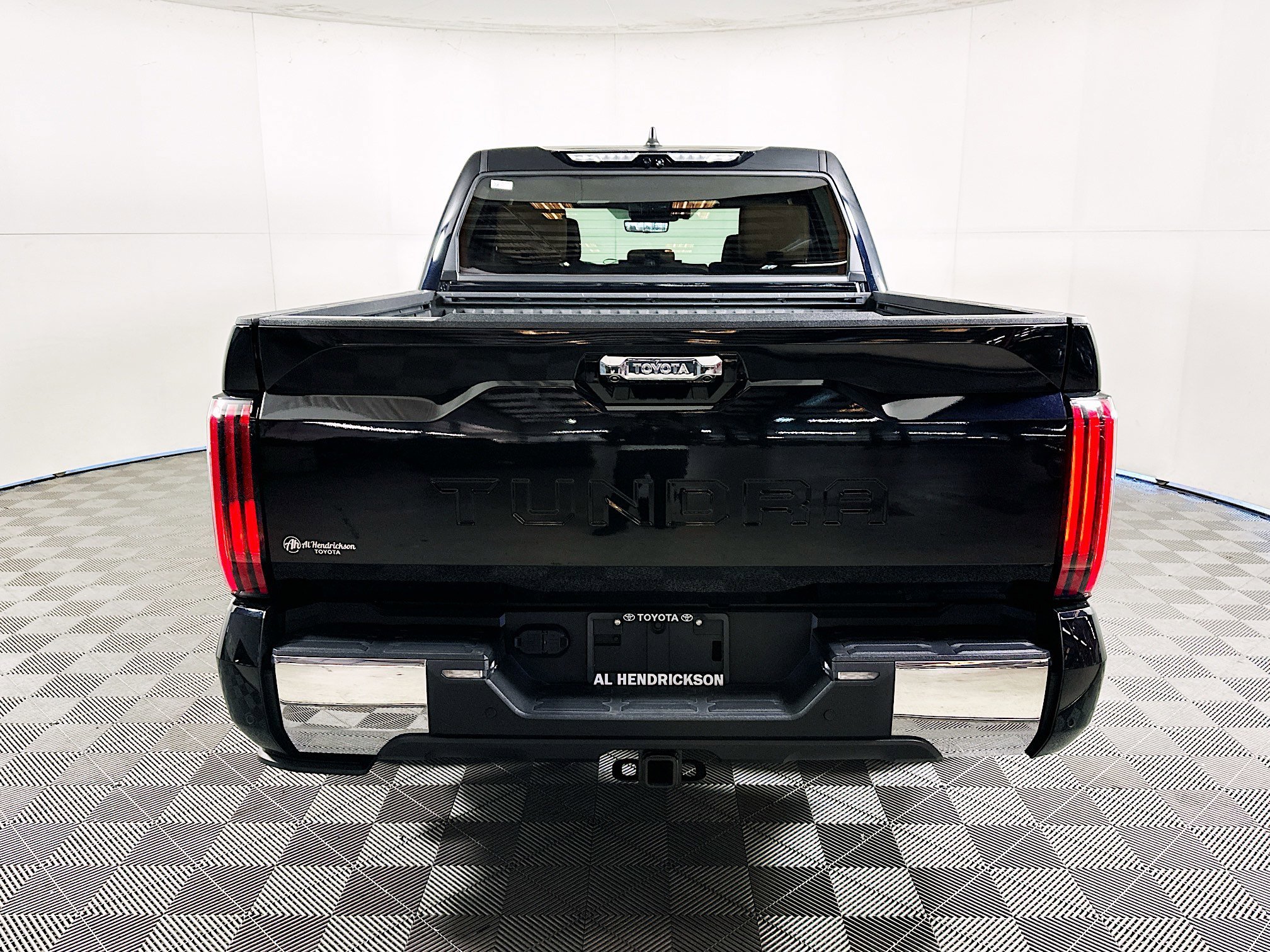 2024 Toyota Tundra thumbnail 6