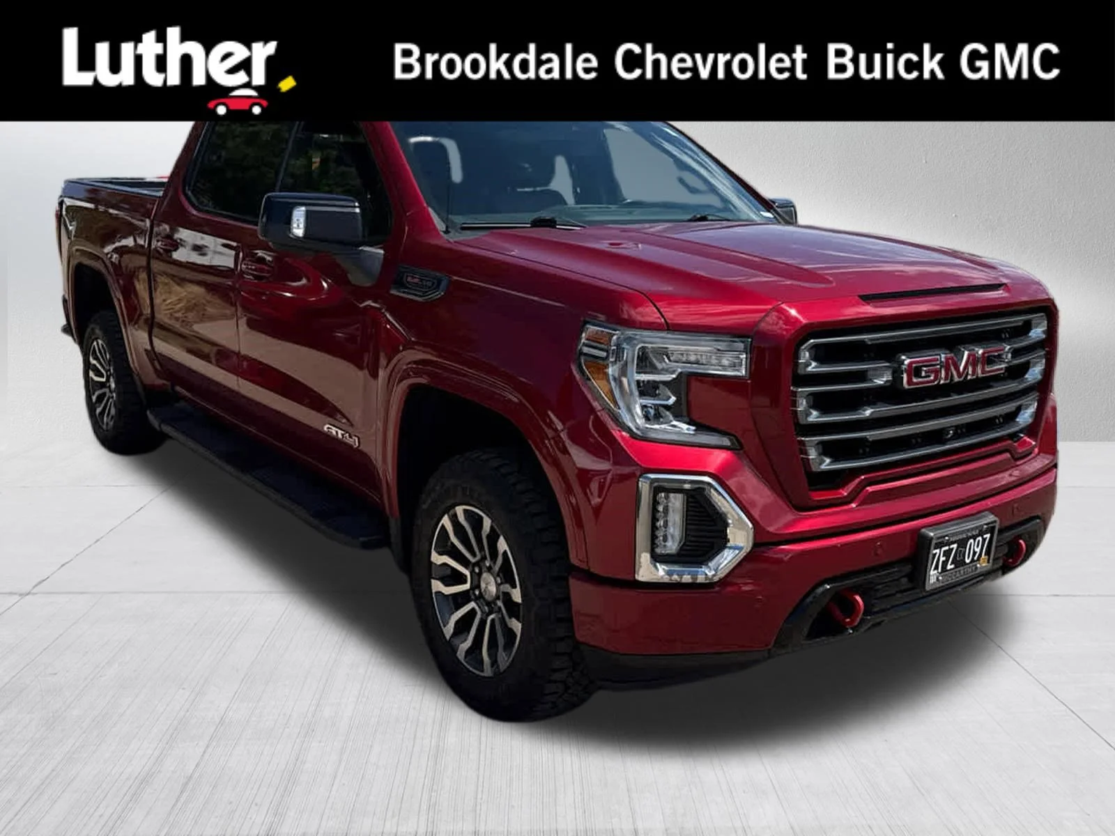 2020 GMC Sierra 4WD Crew Cab Short Box AT4's photo