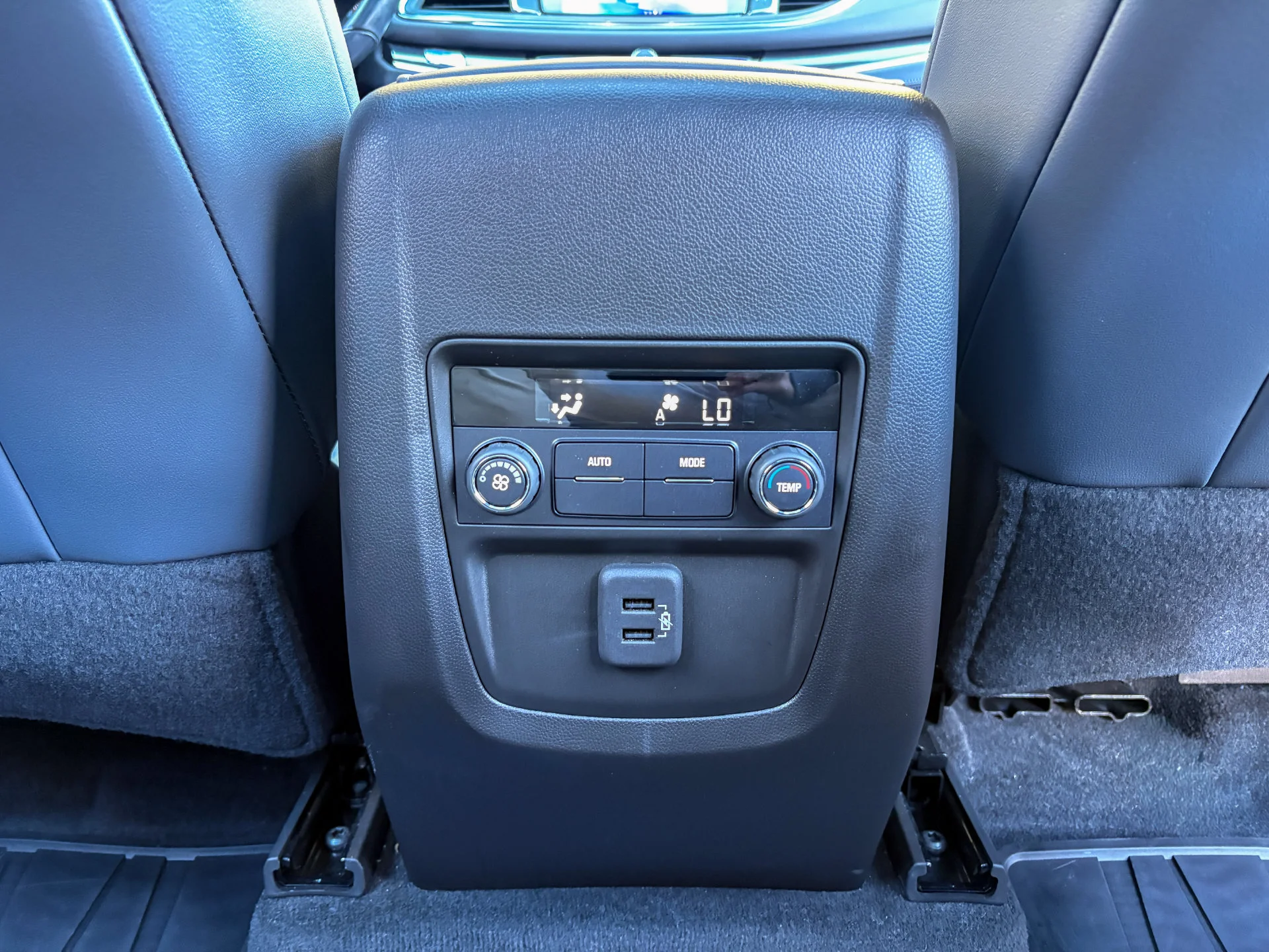 Used 2024 Gray Buick Essence image 28