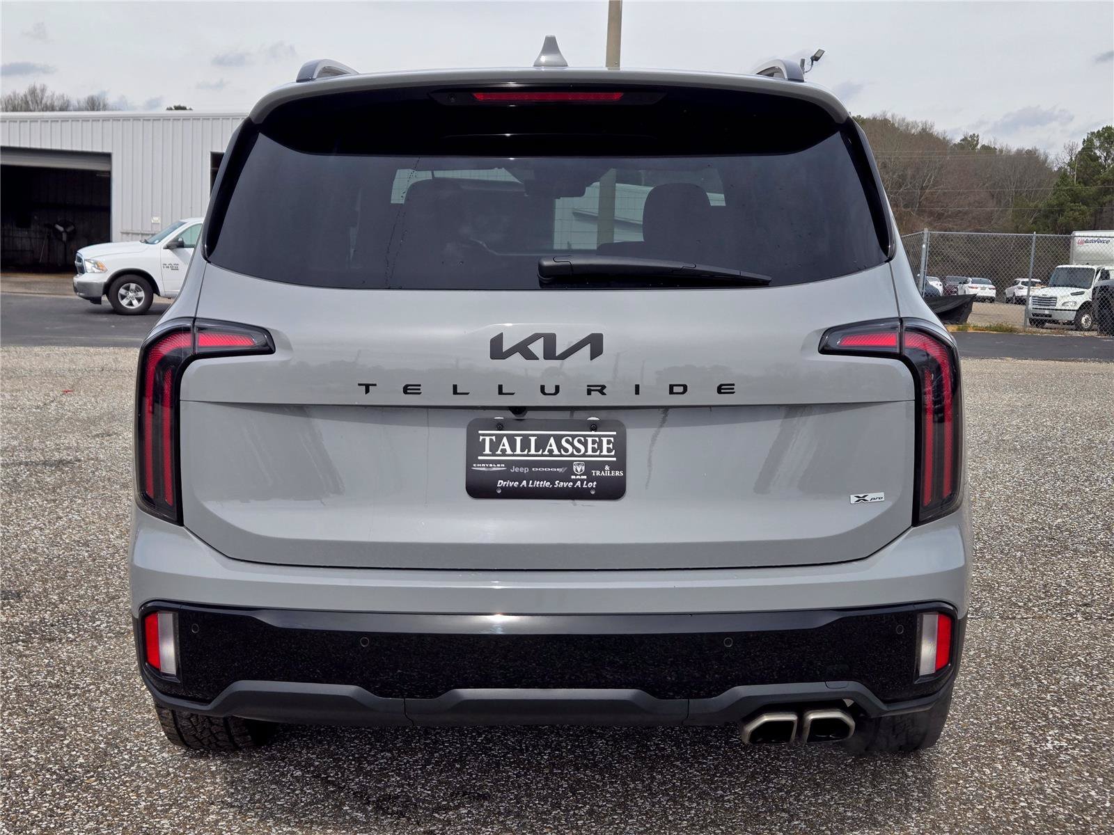 Used 2025 Wolf Gray Kia SX-Prestige X-Pro image 7
