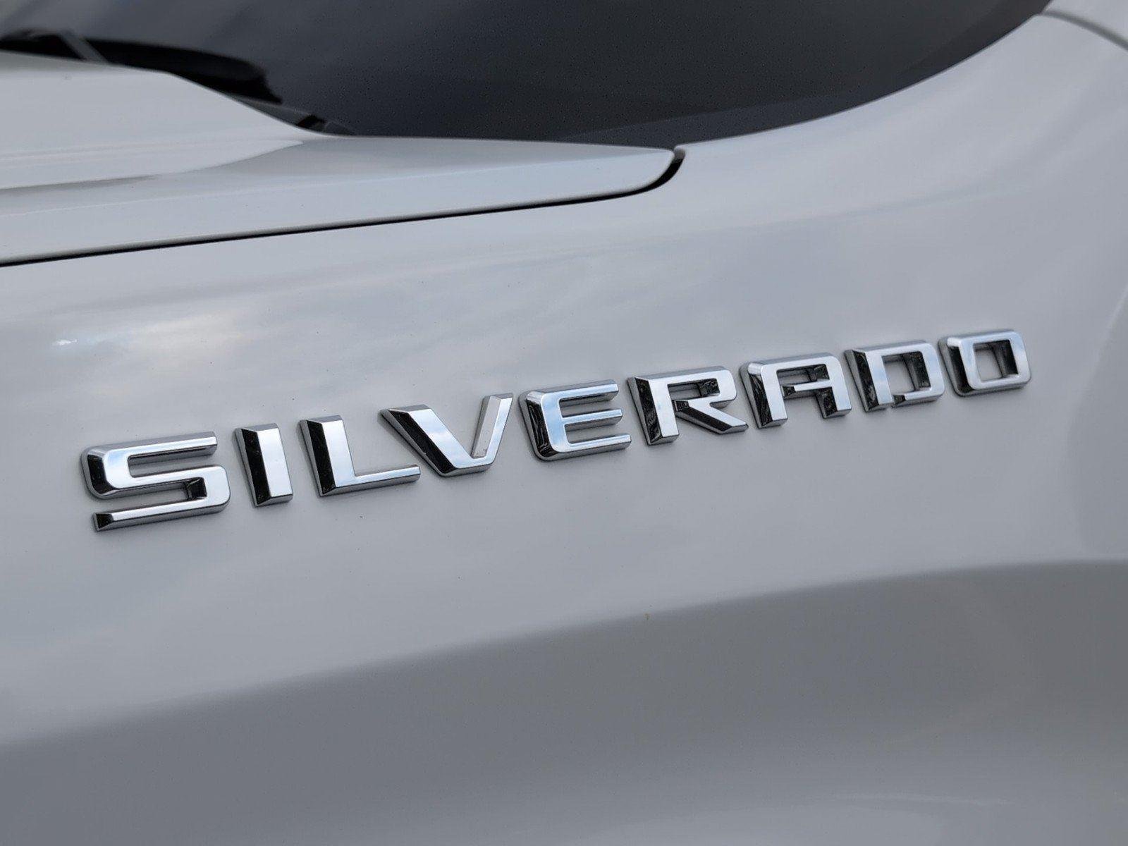 Used 2022 Summit White Chevrolet LT image 10