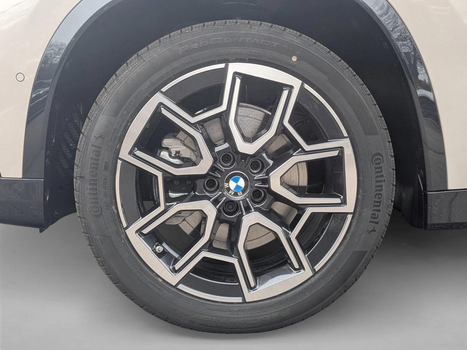 Used 2026 Dune Grey Metallic BMW xDrive28i image 10
