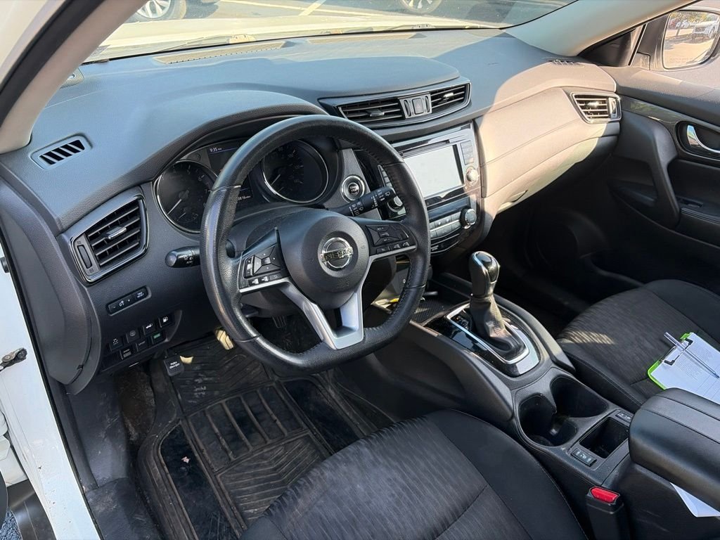 Used 2019 Pearl White Nissan SV image 16