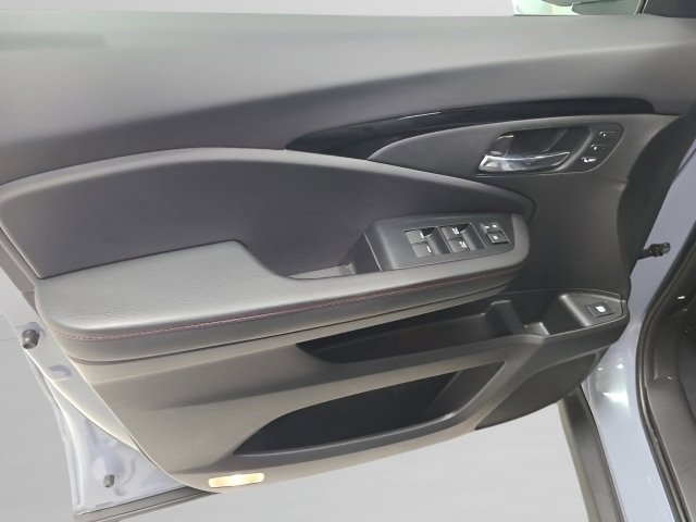 Certified Used 2024 Sonic Gray Pearl Honda AWD BLACK EDITION image 20
