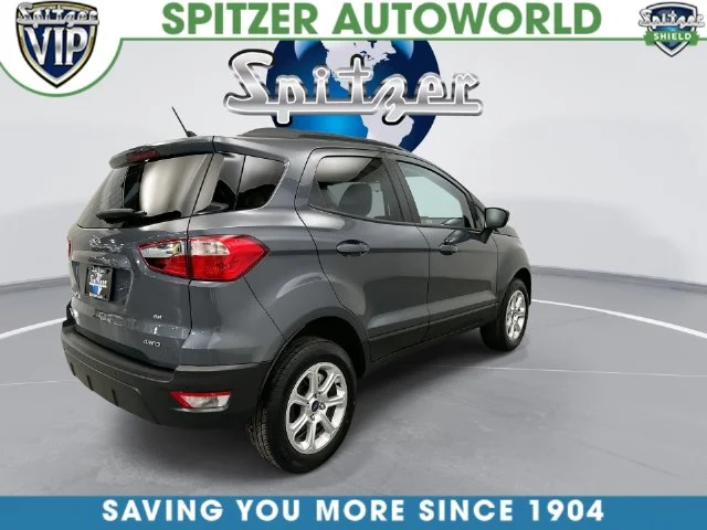 Used 2021 Black Ford SE image 12