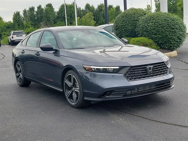 New 2026 Meteorite Gray Metallic Honda SE image 18