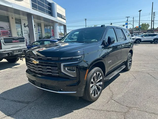 Used 2025 Black Chevrolet High Country image 11