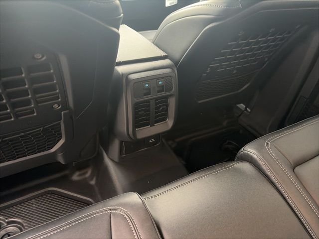 New 2025 Ruby Red Metallic Tinted Clearcoat Ford Big Bend image 17