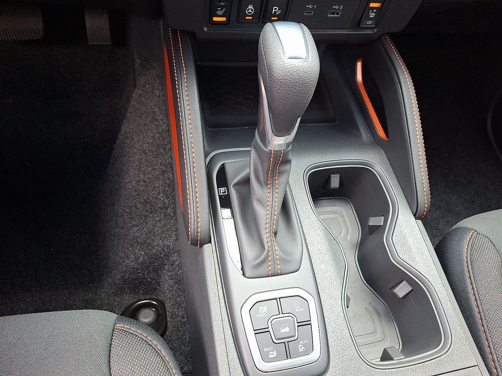 2026 Nissan Frontier — photo 9