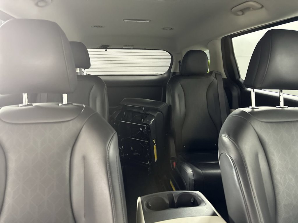 Used 2023 Blue Kia LX Seat Package image 17
