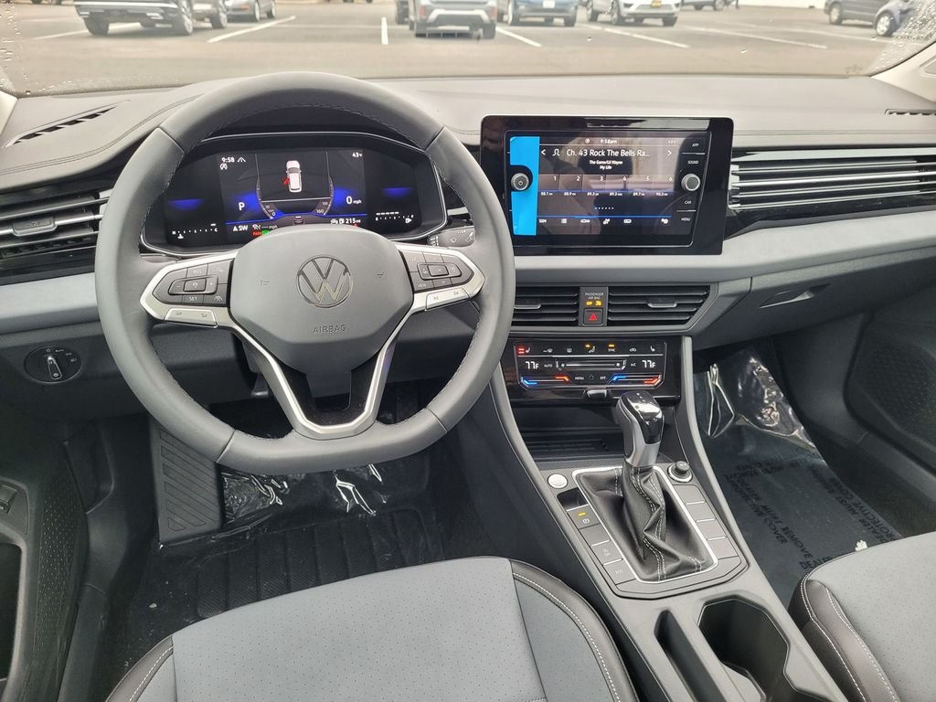 New 2026 White Volkswagen 1.5T SE image 18