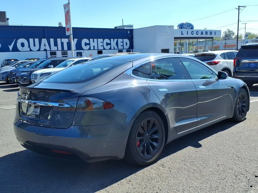 Used 2016 Silver Tesla P100D image 6