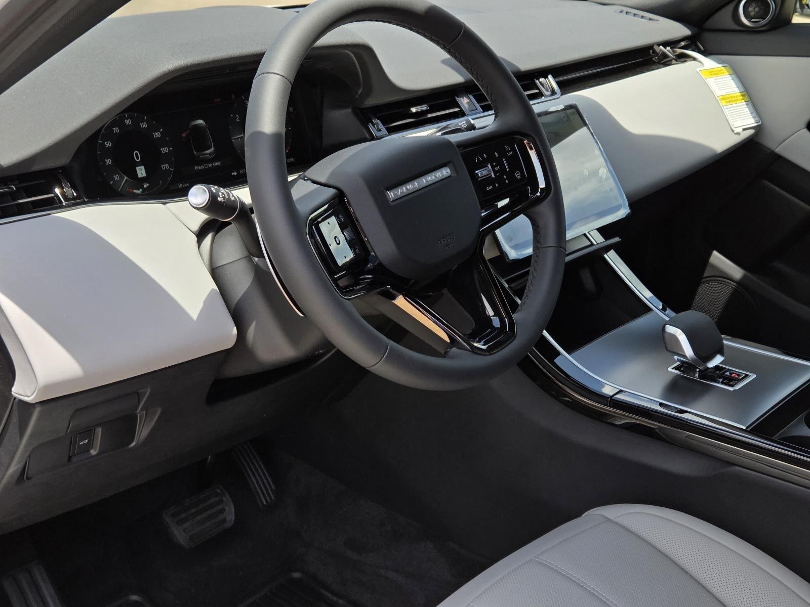 New 2026 Fuji White Land Rover Core S image 33