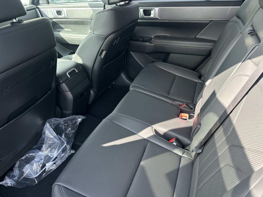 New 2026 Silver Hyundai SEL image 16