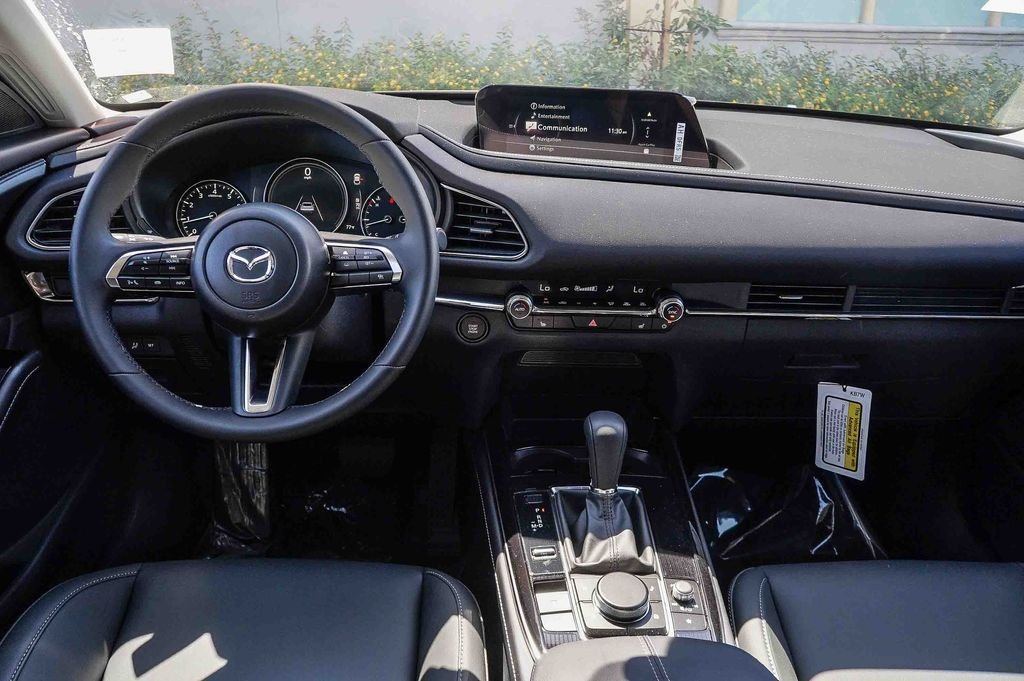 2025 Mazda CX-30 Preferred - Photo 14