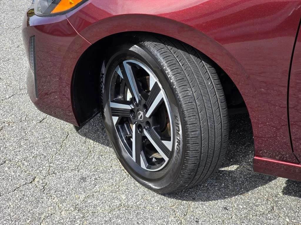 Used 2025 Red Nissan SV image 27