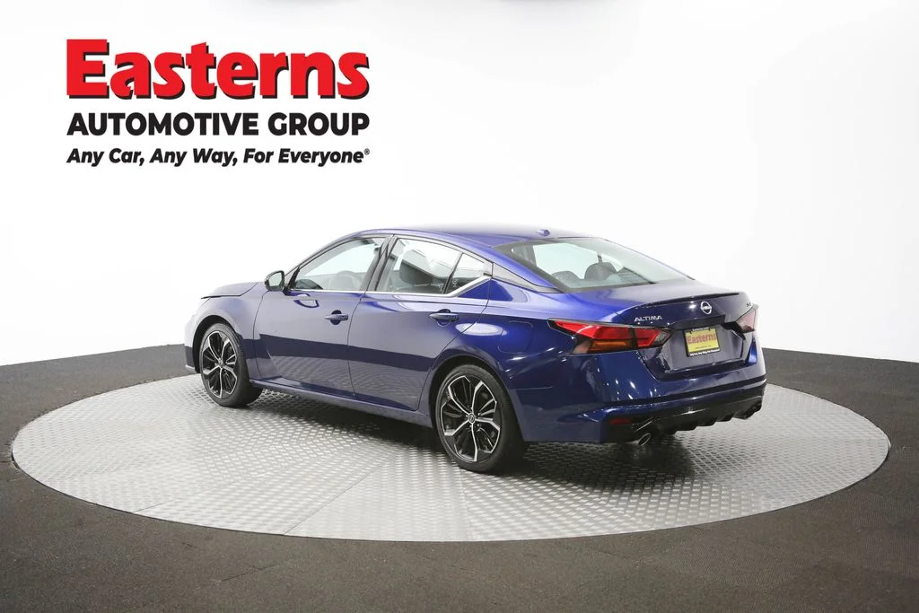 Used 2024 Blue Nissan 2.5 SR image 62