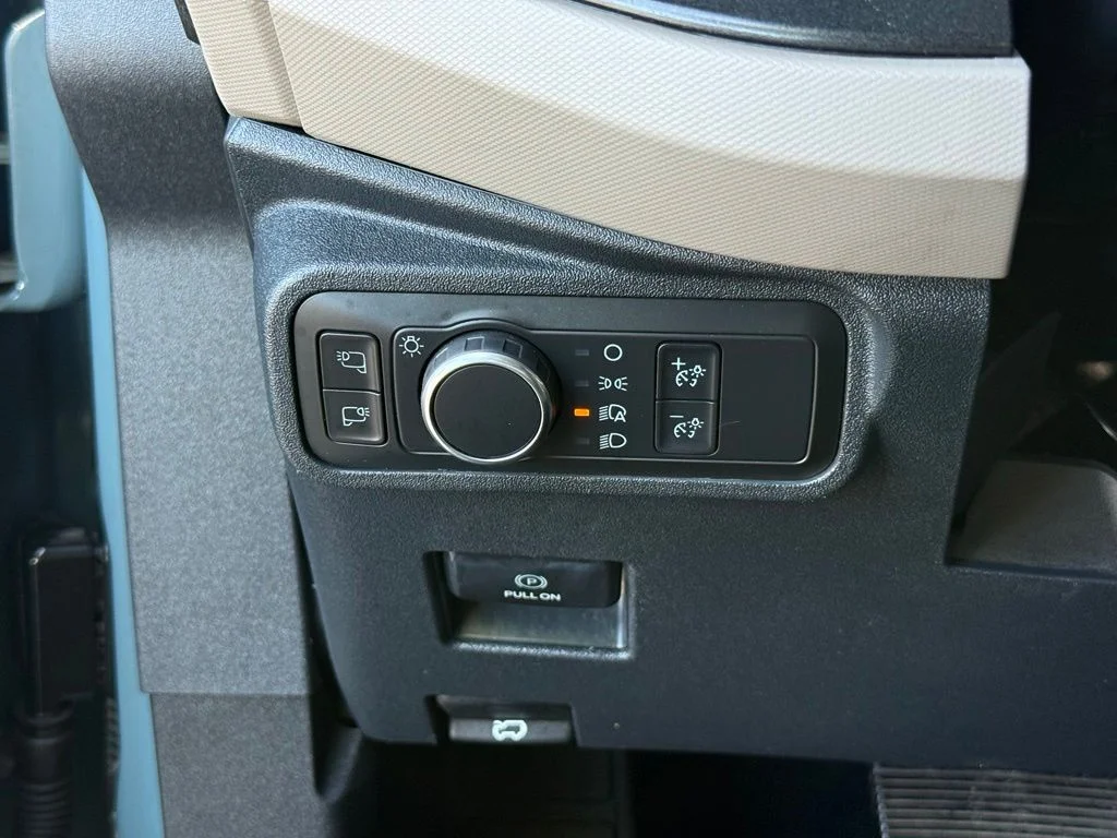 Used 2022  Ford Wildtrak image 16