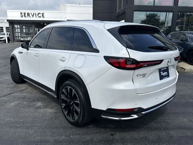 Used 2024 White Mazda Premium image 9