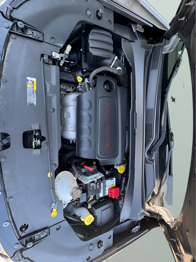 Used 2022 Gray Jeep Limited image 30
