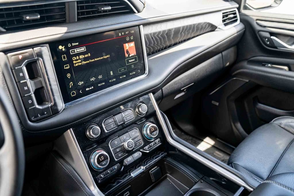 Used 2024 Black GMC Denali image 18
