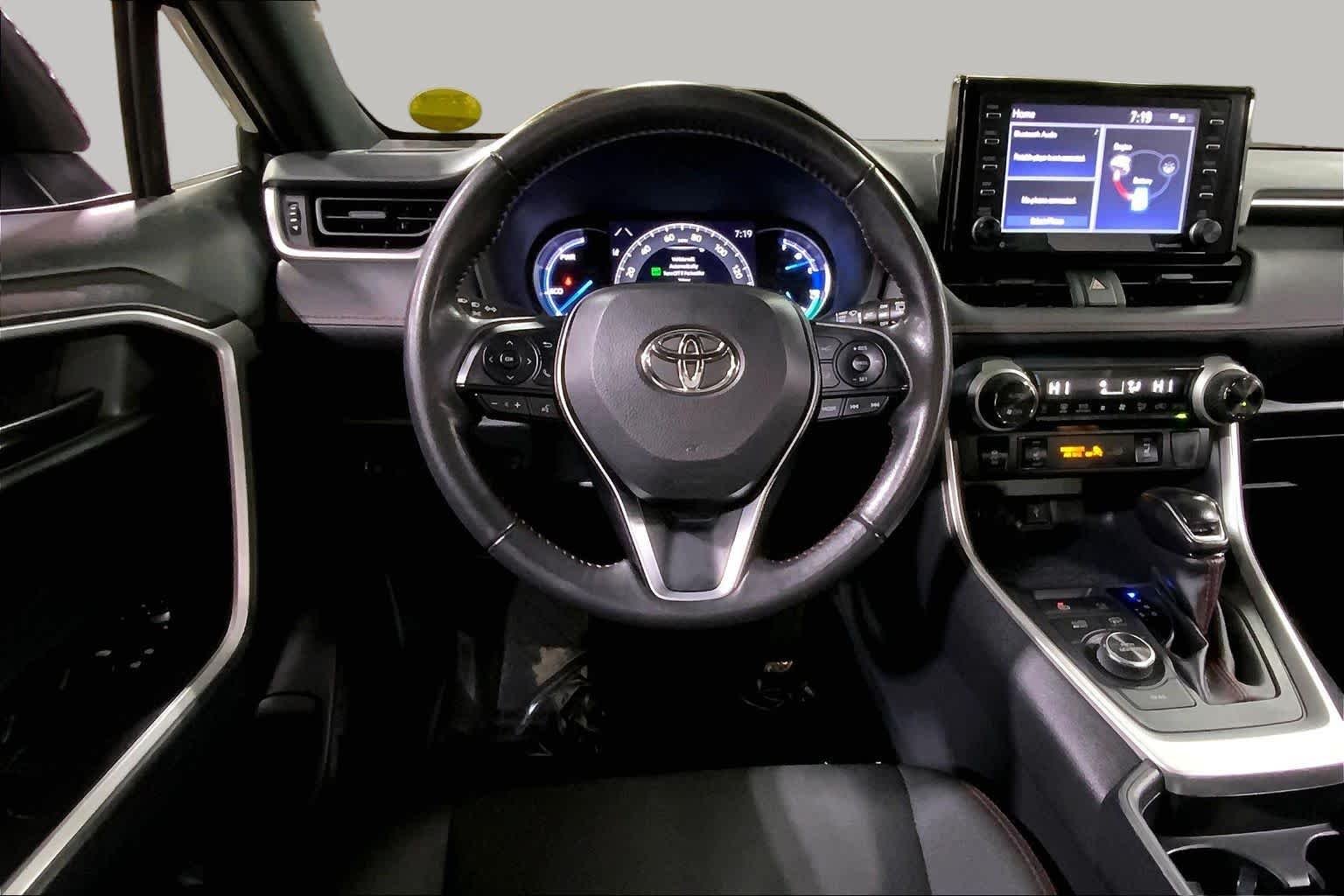 Used 2021 Midnight Black Metallic Toyota SE image 6