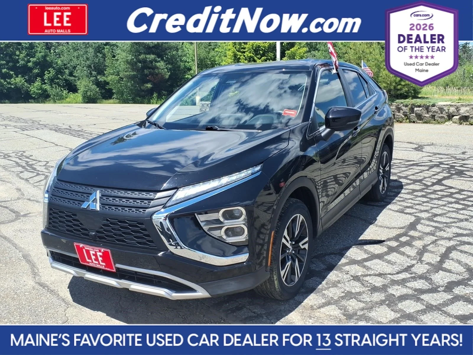 Used 2024 Labrador Black Mitsubishi SE image 1