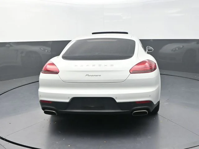 Used 2016  Porsche 4 image 7