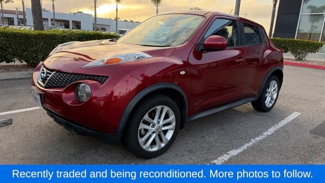 2013 Nissan Juke SV FWD CVT's photo